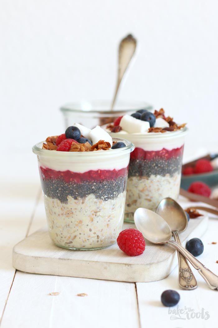 Vegan Overnight Oats with Baked Granola