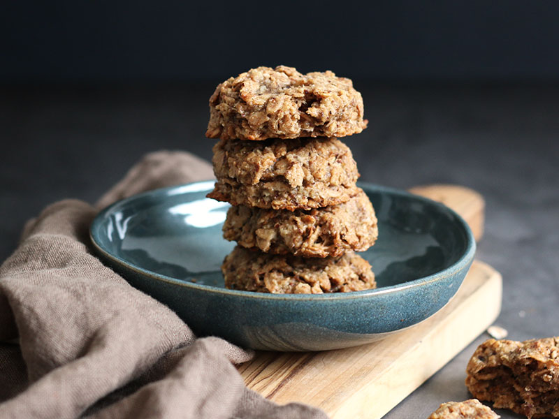 Vegane Dinkelflocken Cookies | Bake to the roots