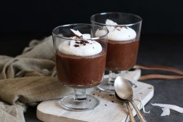 Vegan Coconut Chocolate Mousse | Bake to the roots