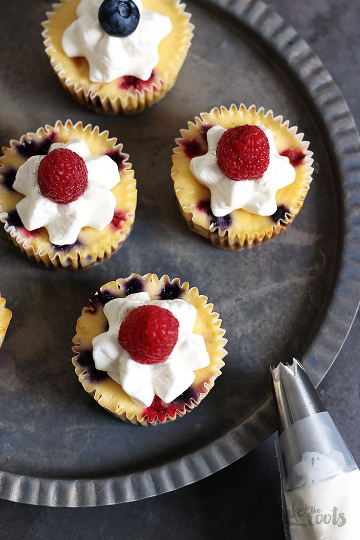 Mini Berries Cheesecakes | Bake to the roots