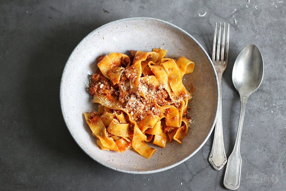 Weltbeste Bolognese Sauce | Bake to the roots
