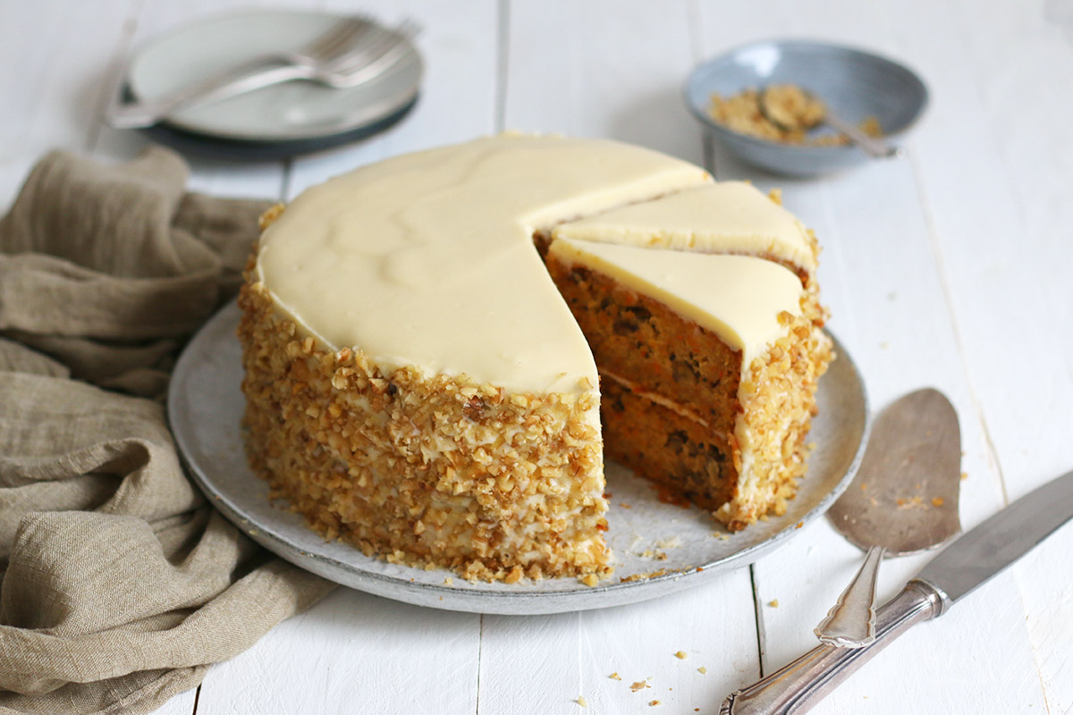 Classic Carrot Cake | Bake to the roots