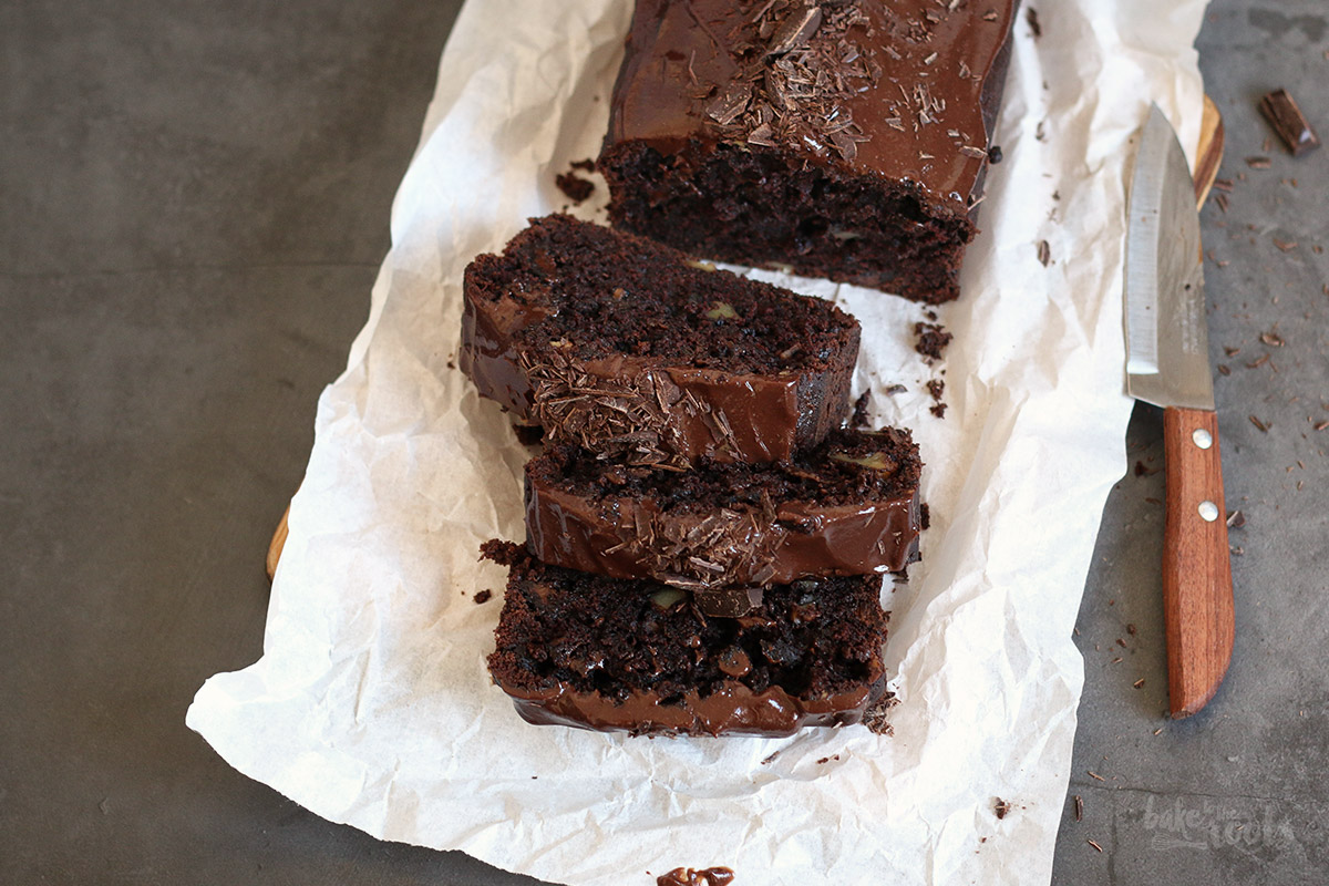 Guinness Chocolate Cake with Sour Cream Glaze | Bake to the roots