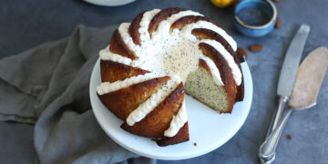 Keto Lemon Poppy Seed Gugelhupf | Bake to the roots