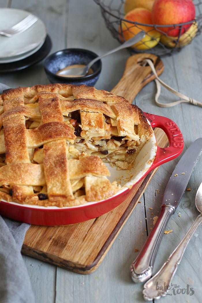 Classic Apple Pie | Bake to the roots