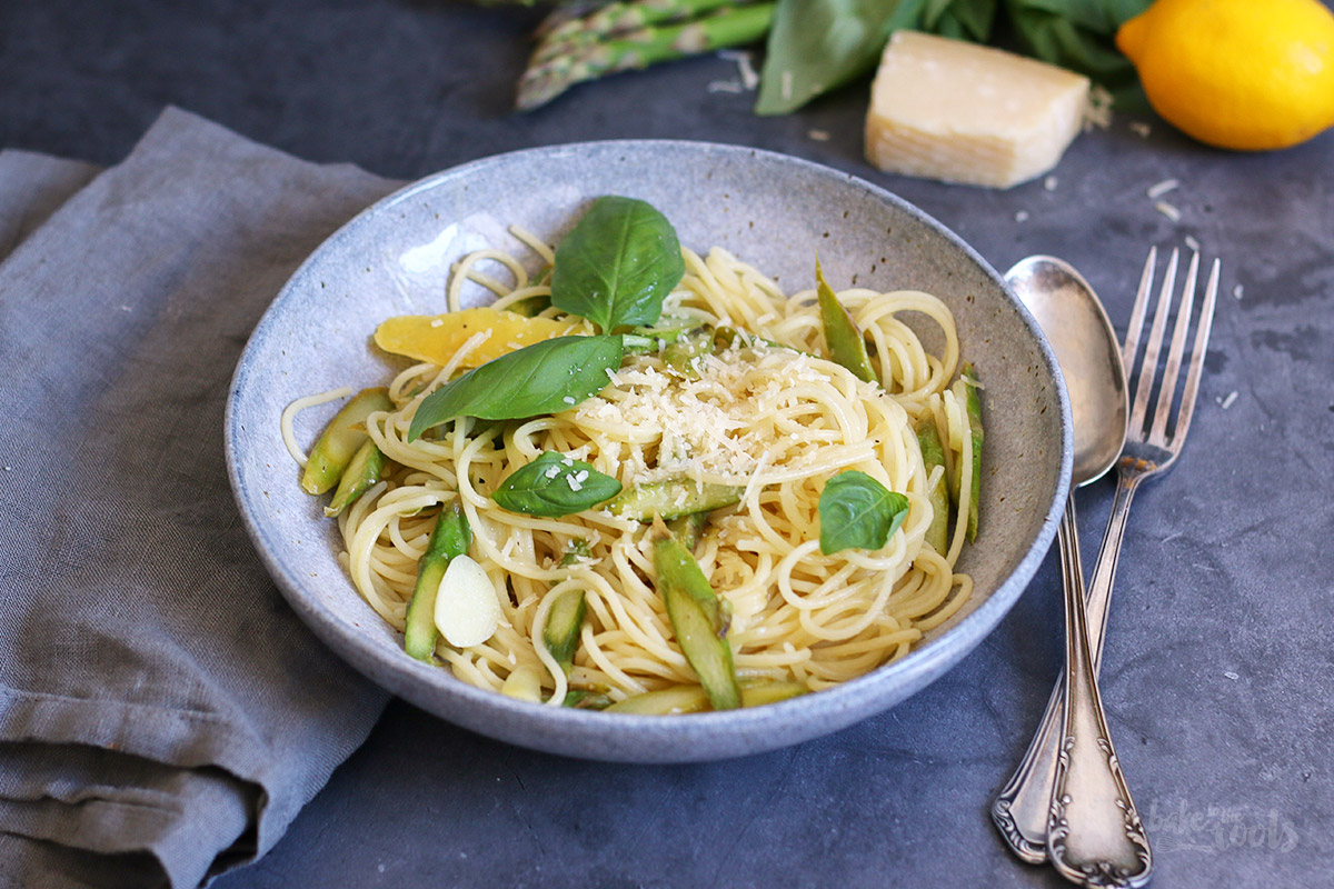 Spaghetti con asparagi e limone | Bake to the roots
