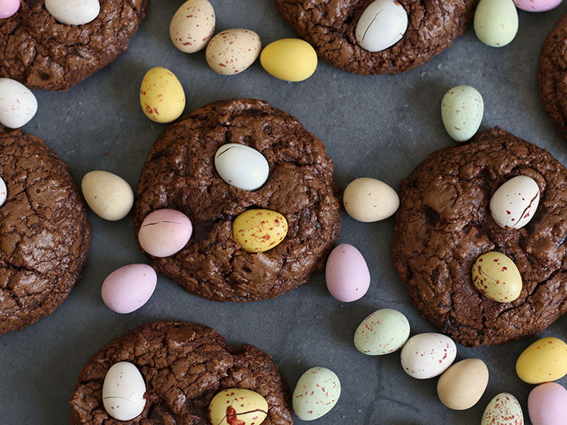 Double Chocolate Easter Egg Cookies | Bake to the roots