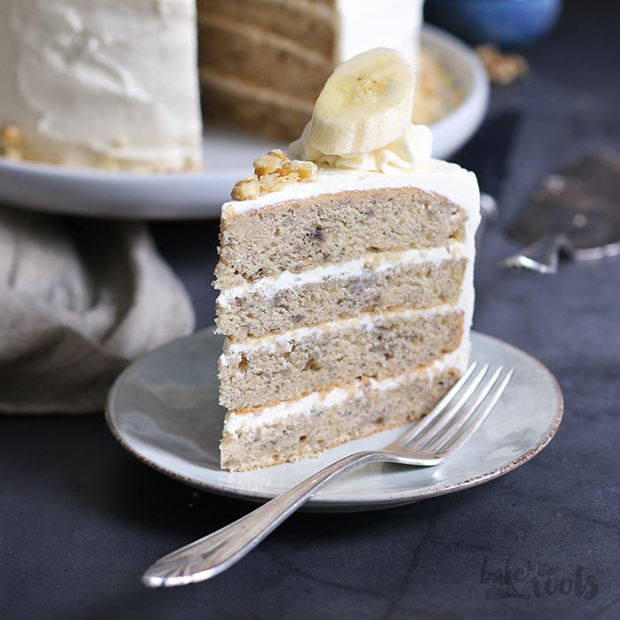 Spiced Banana Cake with Brown Butter Cream Cheese Frosting – The Cozy Plum