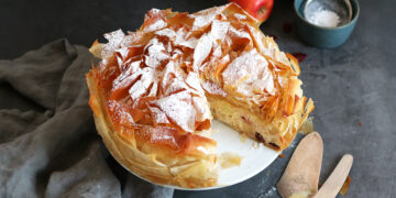 Apfelstrudel Kuchen | Bake to the roots