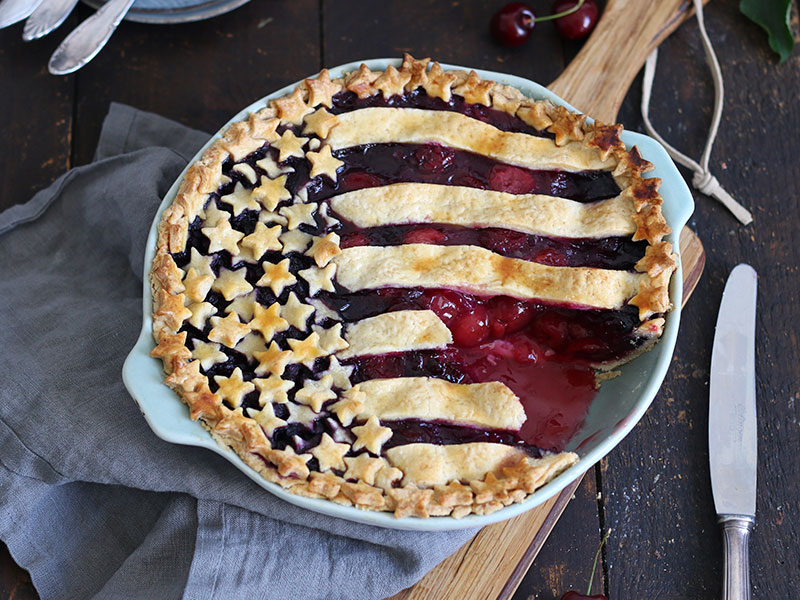 American Sour Cherry Blueberry Pie | Bake to the roots