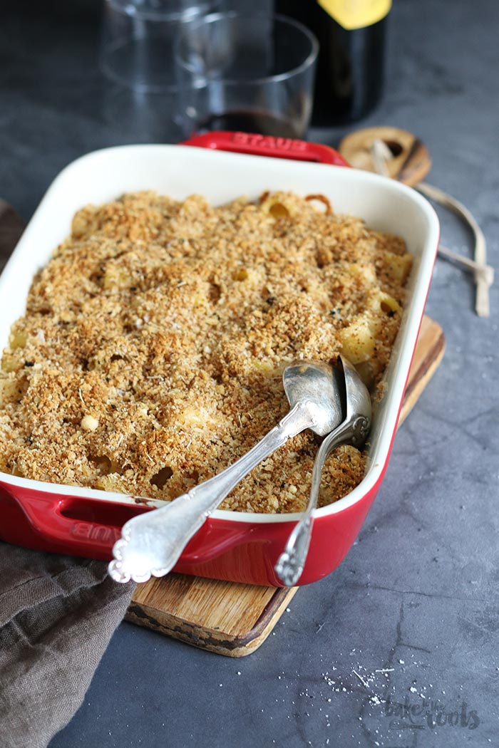 Mac'n'Cheese with Panko Topping | Bake to the roots