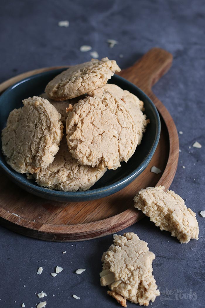 Easy Almond Cookies (gluten-free) | Bake to the roots