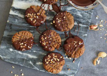 Dates Peanut Butter Cookies | Bake to the roots