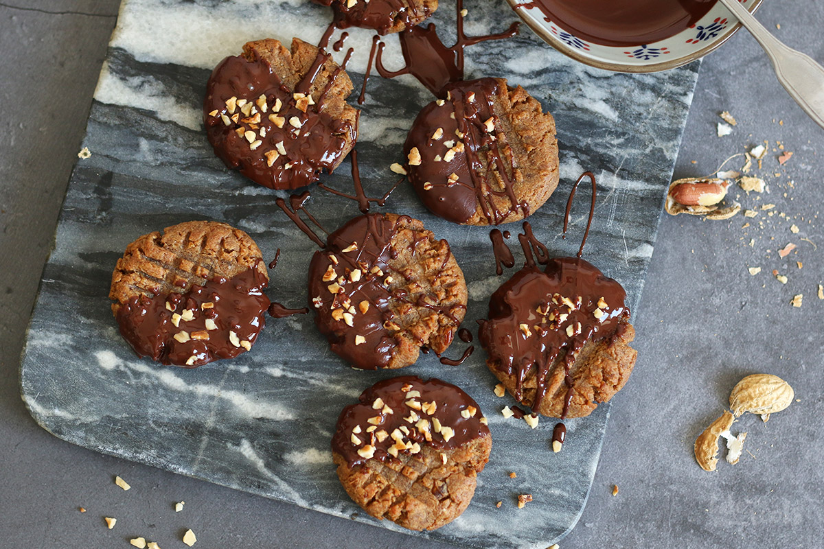 Dates Peanut Butter Cookies | Bake to the roots