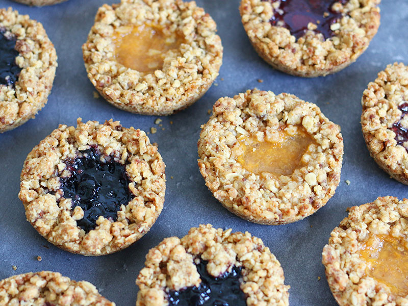 Oatmeal Spelt Jammies | Bake to the roots