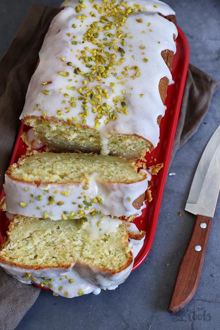 Zucchini Cake | Bake to the roots