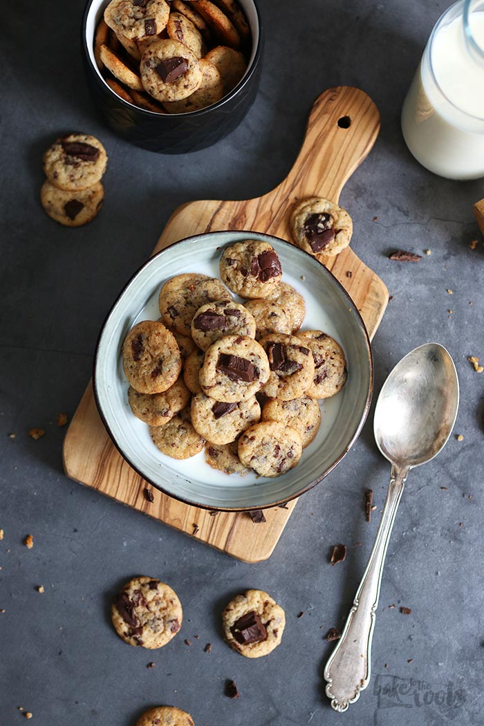 Cereal Browned Butter Chocolate Chip Cookies | Bake to the roots