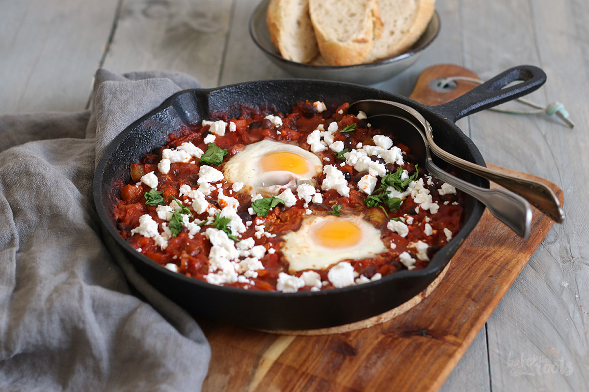 Shakshuka mit Schwarzen Bohnen | Bake to the roots