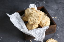 Oatmeal Coconut Cookies (gluten-free & sugar-free) | Bake to the roots