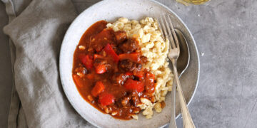 Ungarisches Gulasch | Bake to the roots