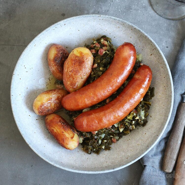 Grünkohl mit Pinkel (Rauchenden) | Bake to the roots