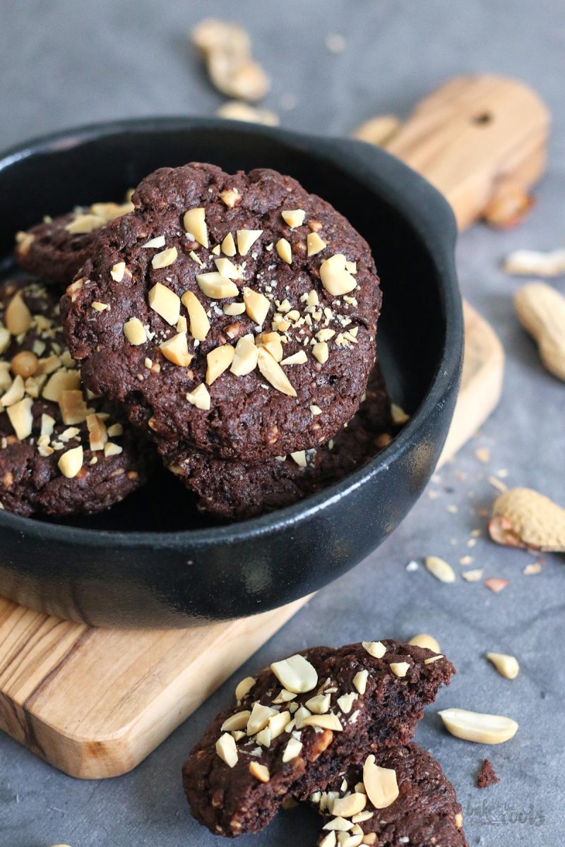 Vegane Erdnussbutter Chocolate Fudge Cookies | BTTR