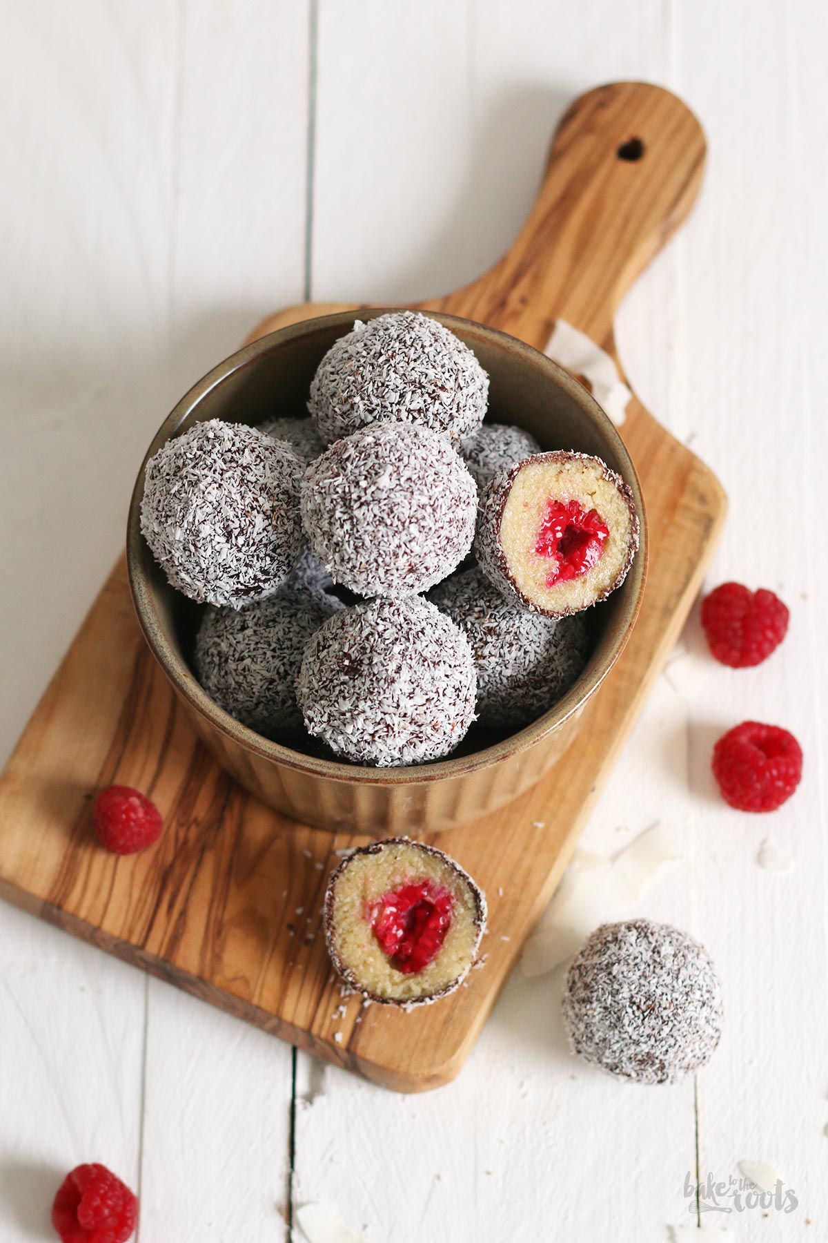 Vegan Raspberry Lamington Energy Balls | Bake to the roots