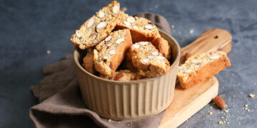 Almond Cantuccini | Bake to the roots