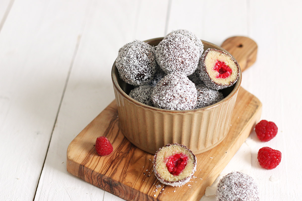 Vegan Raspberry Lamington Energy Balls | Bake to the roots