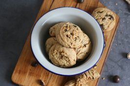 Peanut Butter (Chocolate) Cookies | Bake to the roots