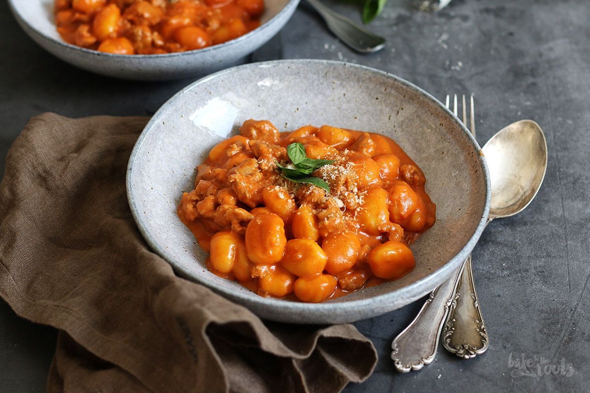 One-Pot Gnocchi with Italian Sausage | Bake to the roots