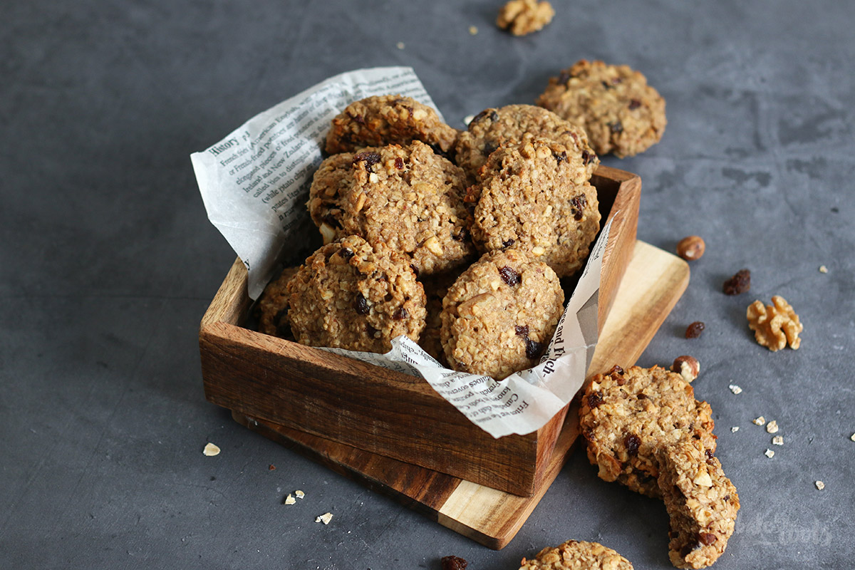 Easy Breakfast Cookies | Bake to the roots