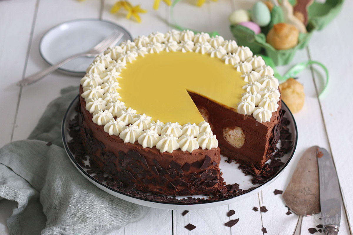 Mousse au Chocolat Windbeutel Torte | Bake to the roots