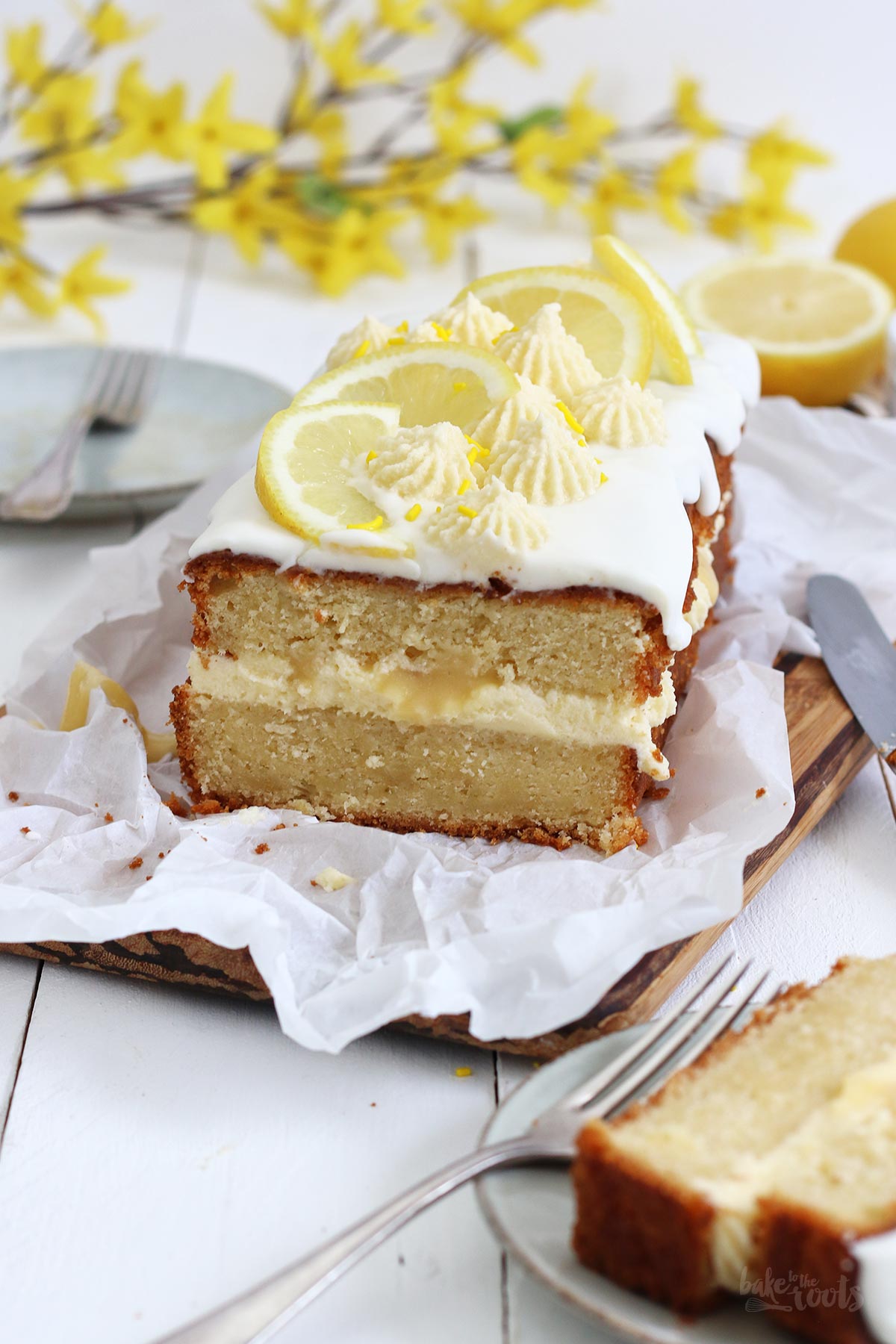 Buttermilk Lemon Pound Cake with Lemon Curd | Bake to the roots