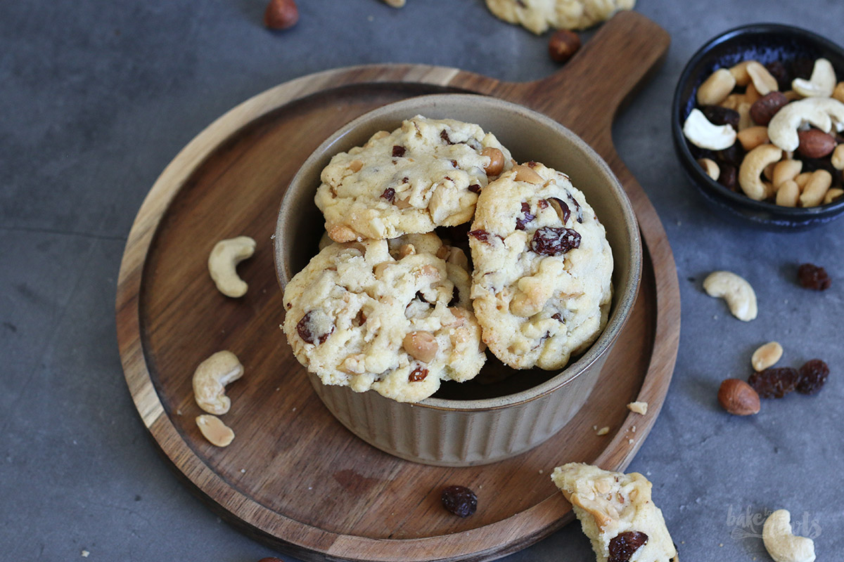 Studentenfutter Cookies | Bake to the roots