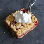 Rhabarber Streusel Shortbread Bars | Bake to the roots