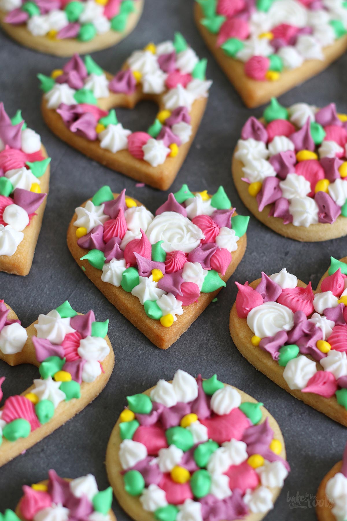 Mother's Day Floral Cookies | Bake to the roots