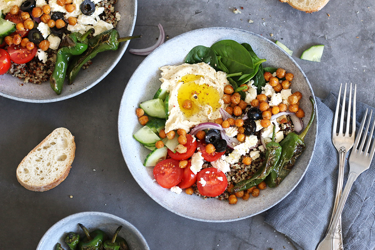 Mediterrane Hummus Bowl | Bake to the roots