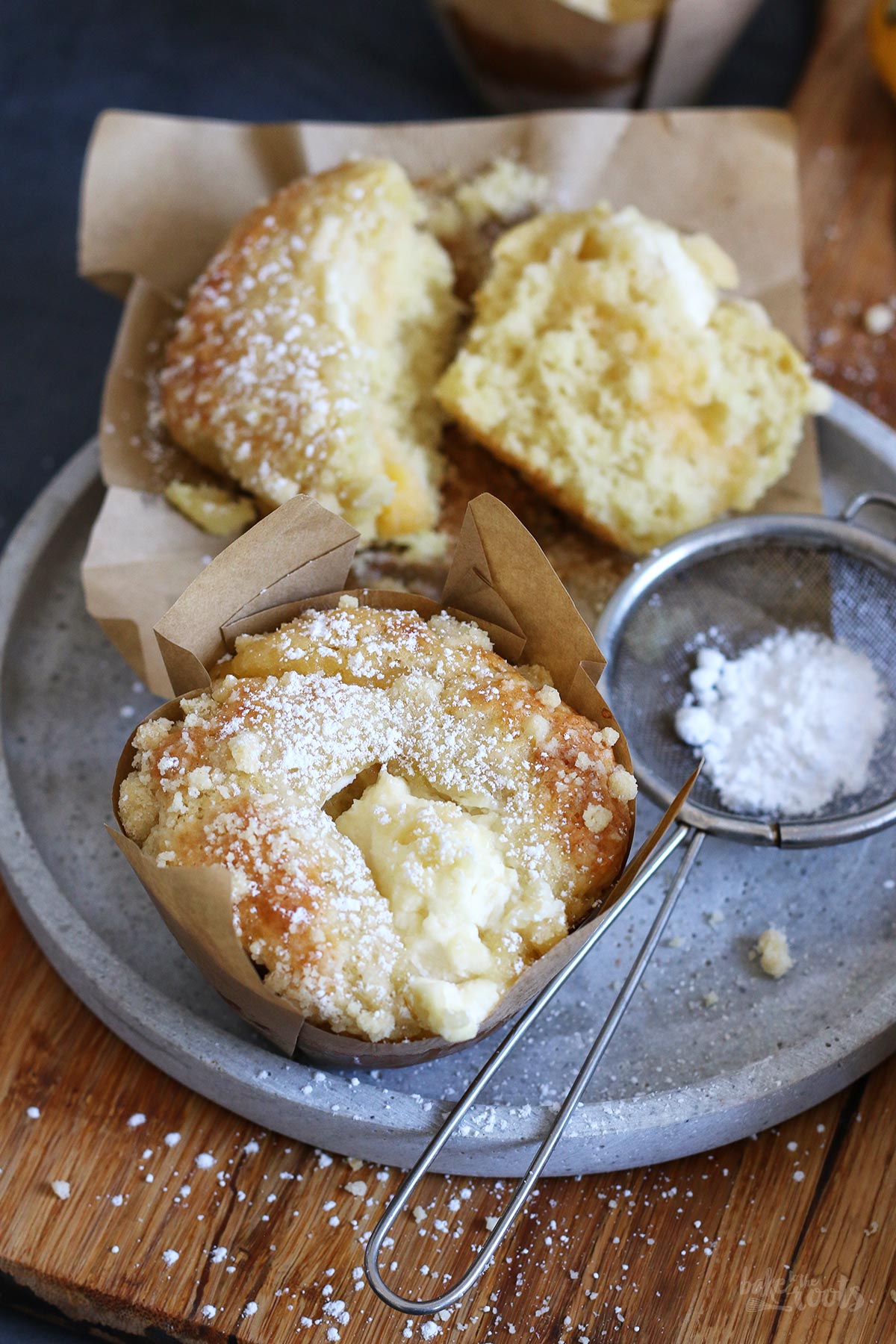Cheesecake Streusel Muffins mit Lemon Curd