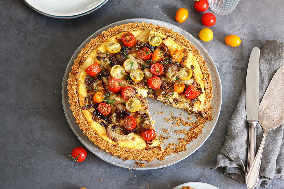 Tomaten & Fenchel Käsekuchen | Bake to the roots