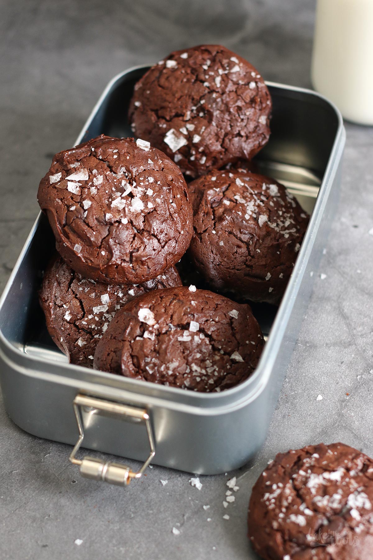 Salted Brownie Chocolate Chip Cookies | Bake to the roots