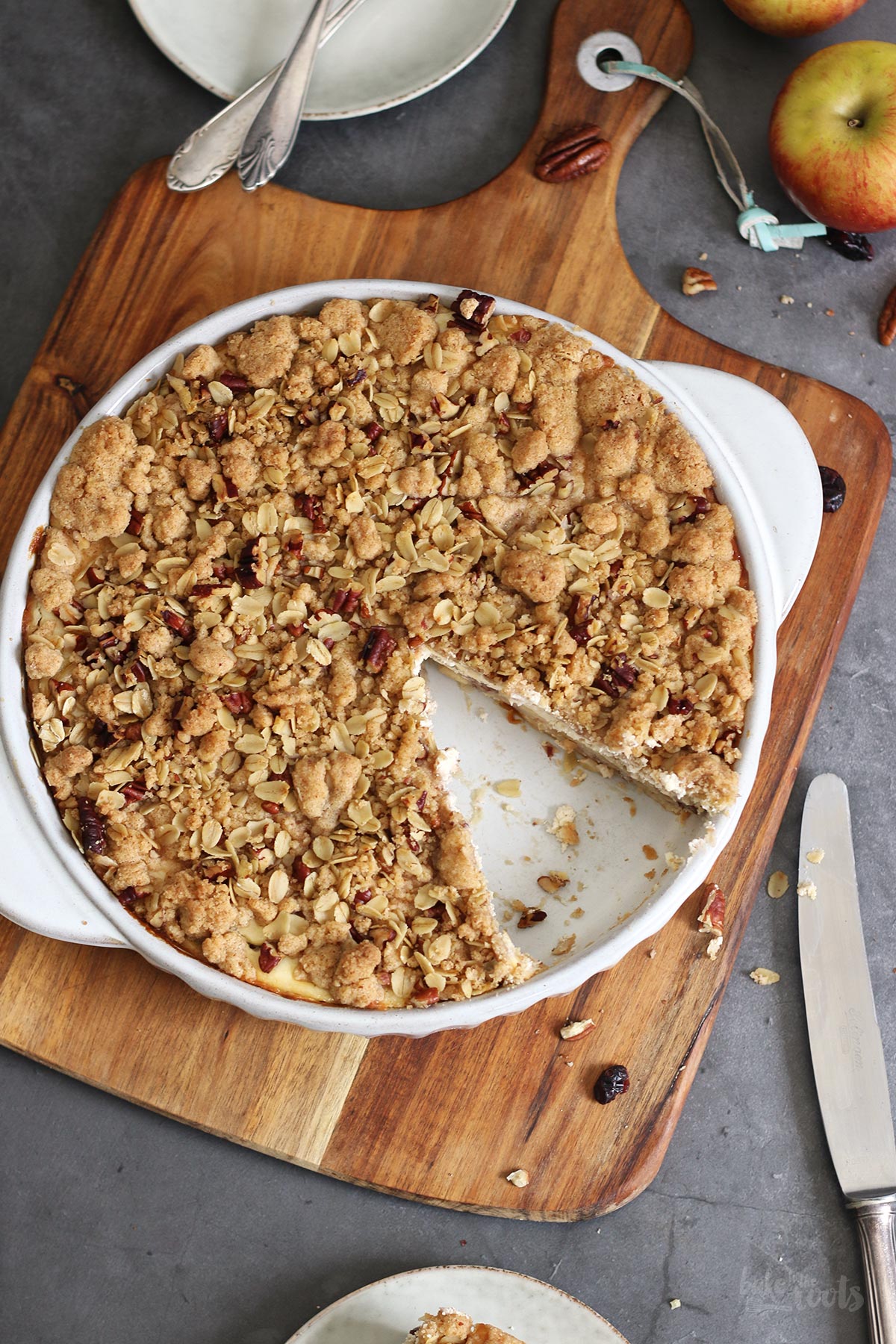 Apple Pecan Cranberry Streusel Cake | Bake to the roots