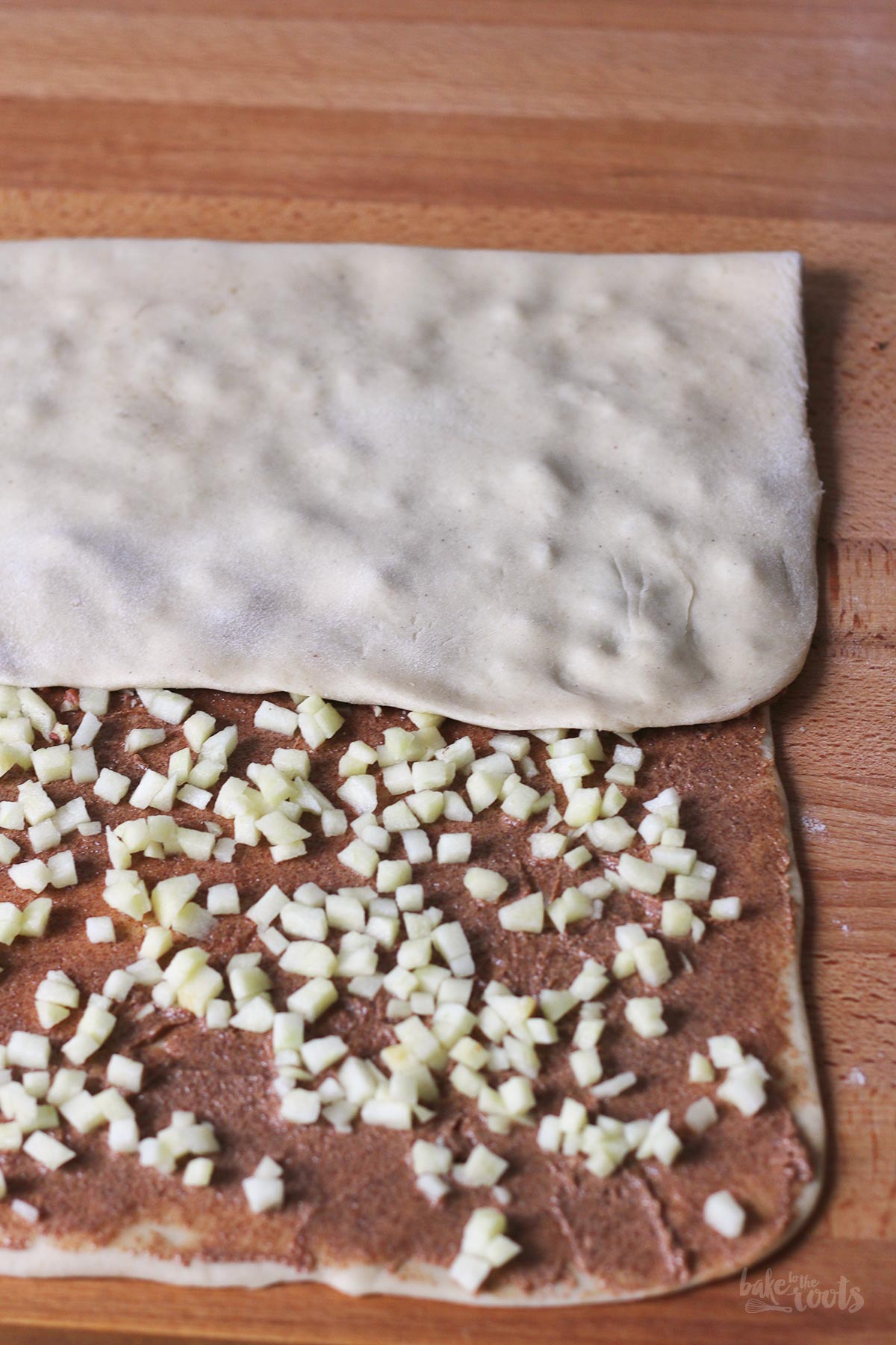 Vegan Swedish Apple Pecan Cinnamon Rolls (Kanelbullar) | Bake to the roots