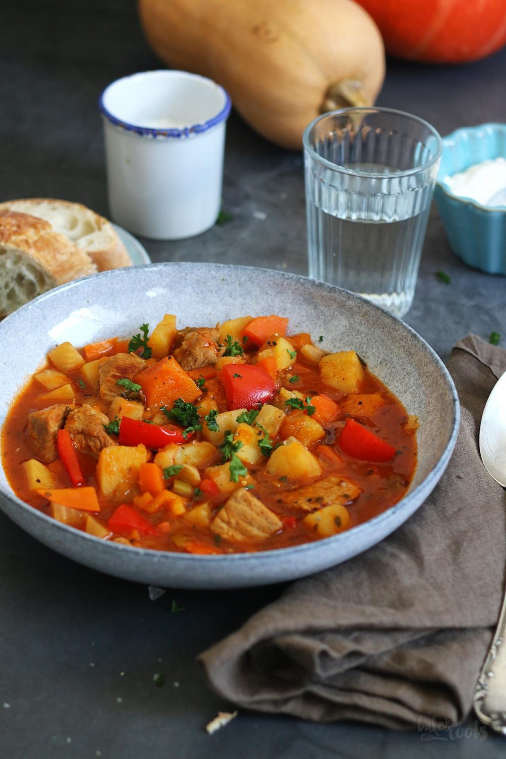 Kürbis Kartoffel Eintopf (Gulasch) | Bake to the roots Kürbis Kartoffel Eintopf (Gulasch) | Bake to the roots