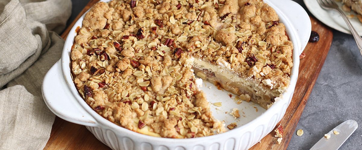 Apple Pecan Cranberry Streusel Cake | Bake to the roots