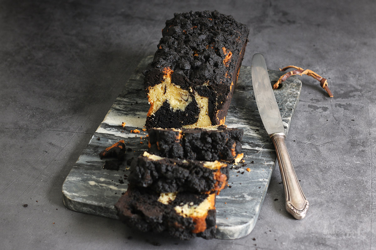 Black and White Coffee Streusel Cake | Bake to the roots