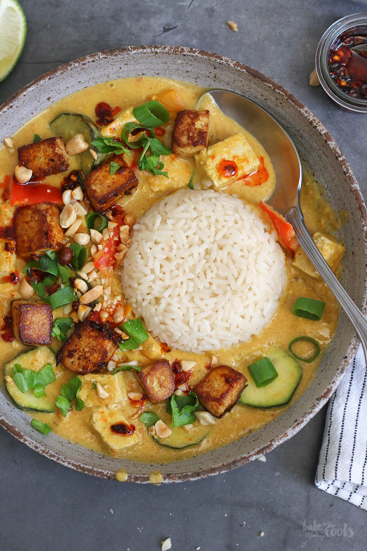 Vegan Thai Peanut & Tofu Curry | Bake to the roots