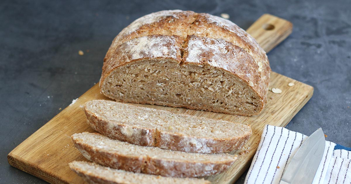 Einfaches Irisches Dinkel Soda Bread | Bake to the roots
