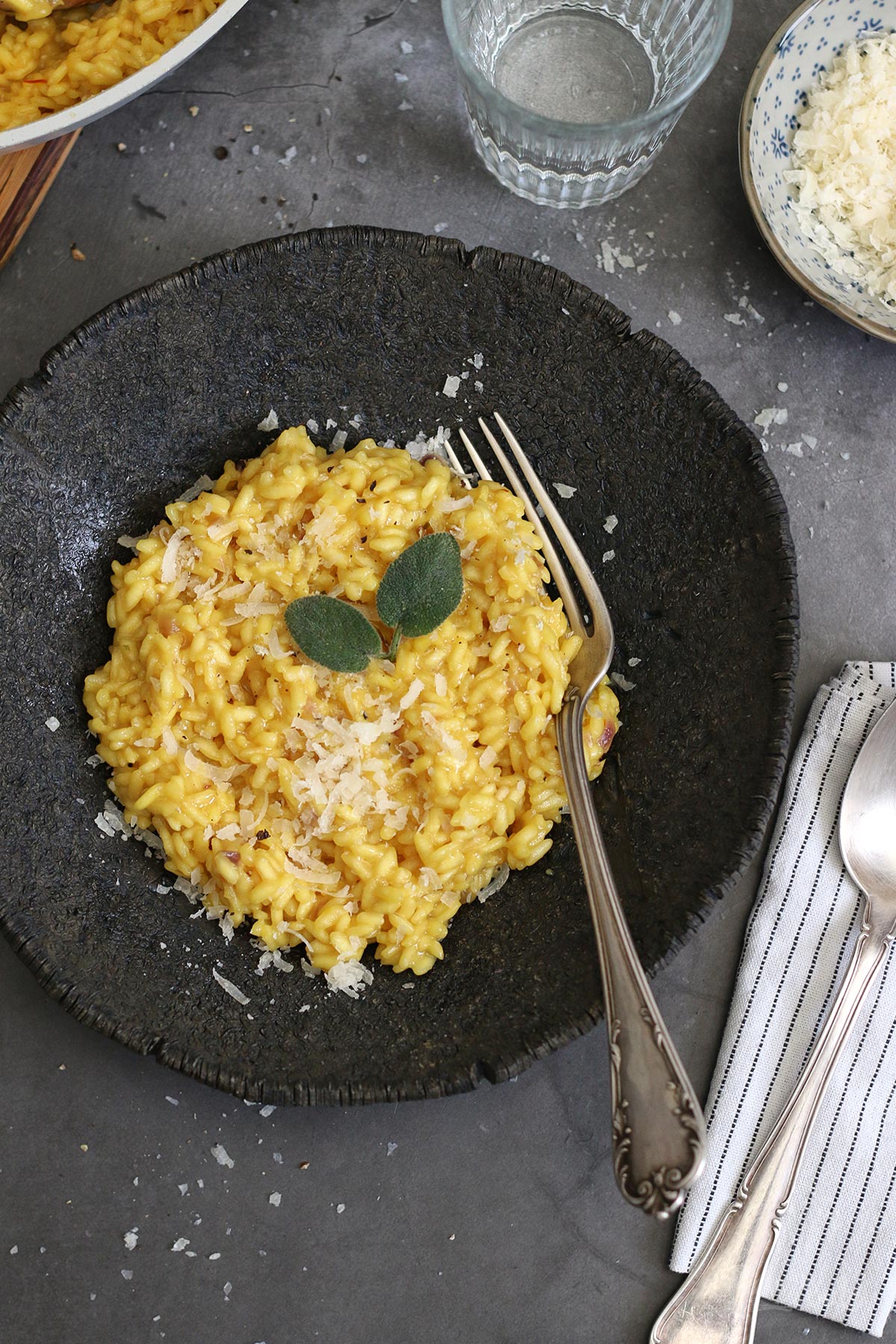 Risotto alla Milanese (mit Safran) | Bake to the roots