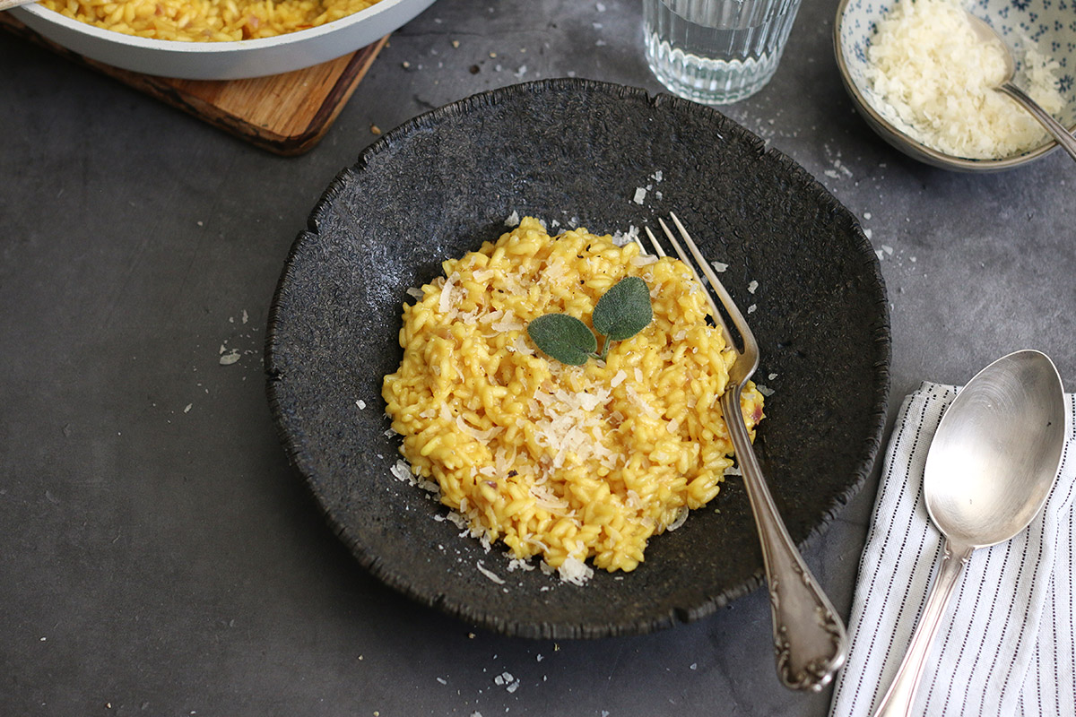Risotto alla Milanese (mit Safran) | Bake to the roots